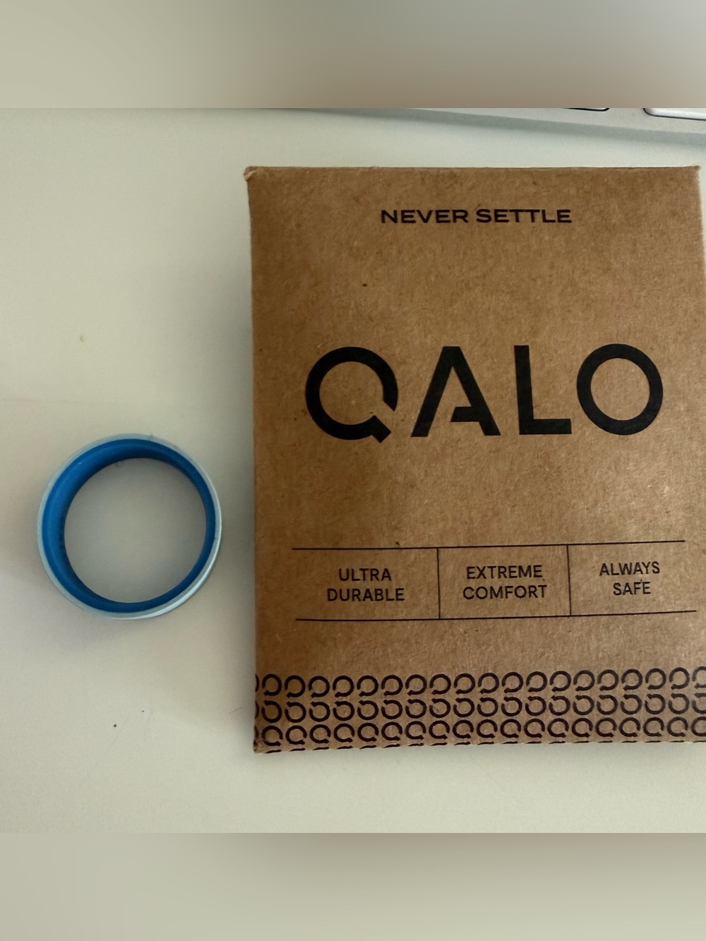 Qalo Men’s silicone ring